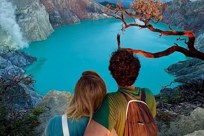 From Banyuwangi or Bali: Sunrise Ijen Volcano Hiking, All Inclusive